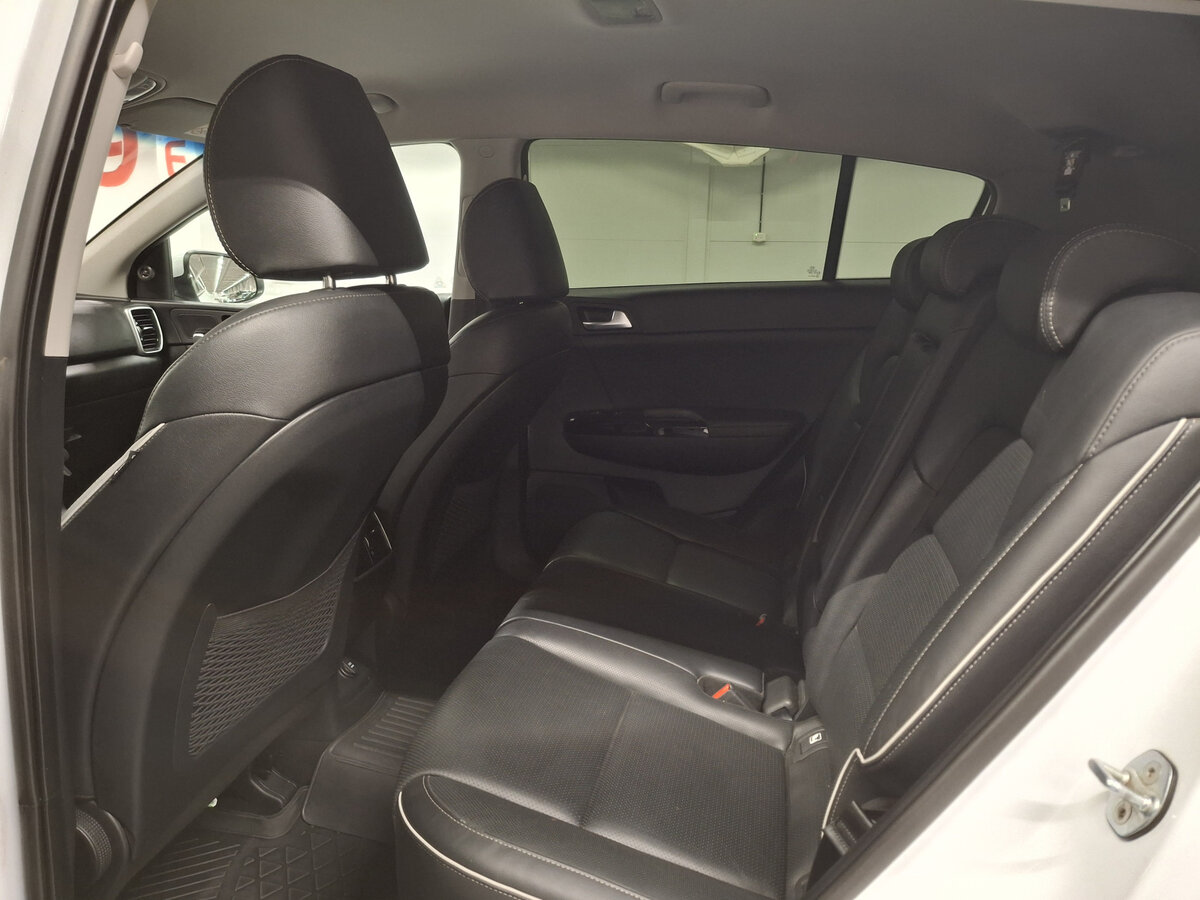 Kia Sportage IV Рестайлинг, 2021 Фото №12