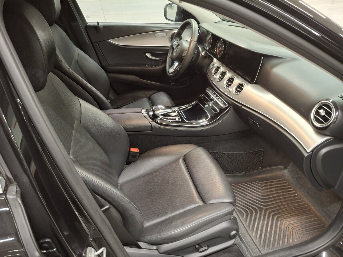 Mercedes-Benz E-Класс 220 d V (W213, S213, C238), 2018 Фото №10
