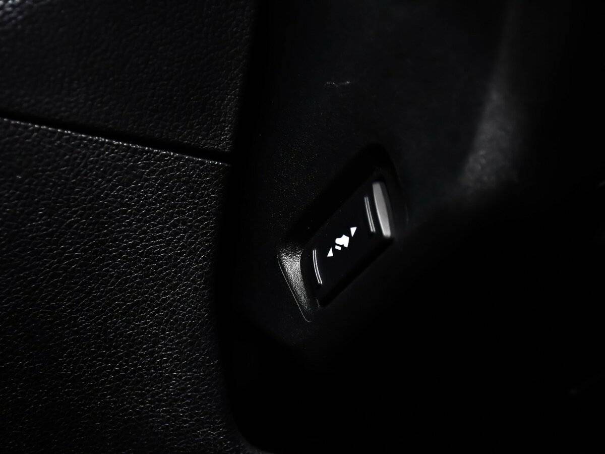 Ford Explorer V Рестайлинг, 2018 Фото №20