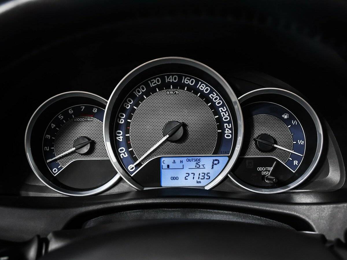 Toyota Auris II, 2014 Фото №9