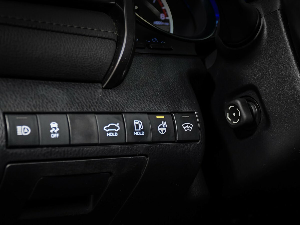 Toyota Camry VIII (XV70) Рестайлинг, 2021 Фото №15