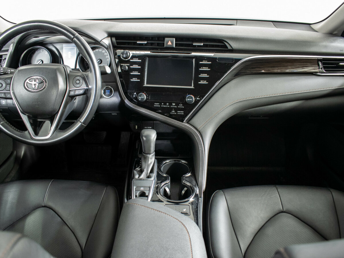 Toyota Camry VIII (XV70), 2020 Фото №11