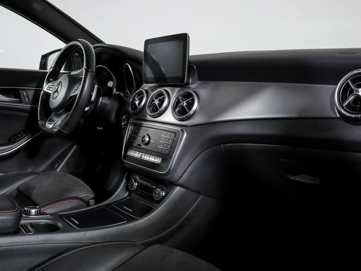 Mercedes-Benz CLA 200 I (C117, X117) Рестайлинг, 2016 - 86 697 км. | Фото №7