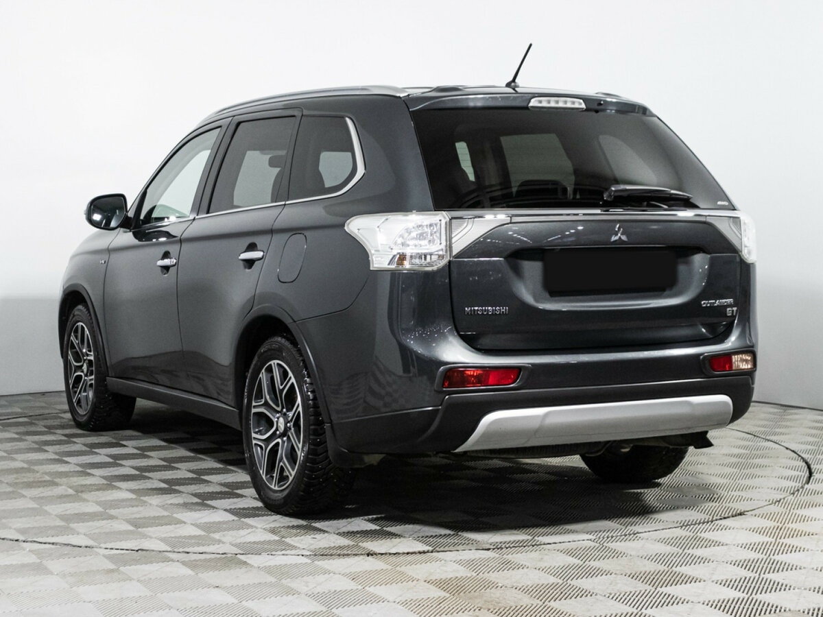 Mitsubishi Outlander III Рестайлинг, 2014 - 121 050 км. | Фото №7