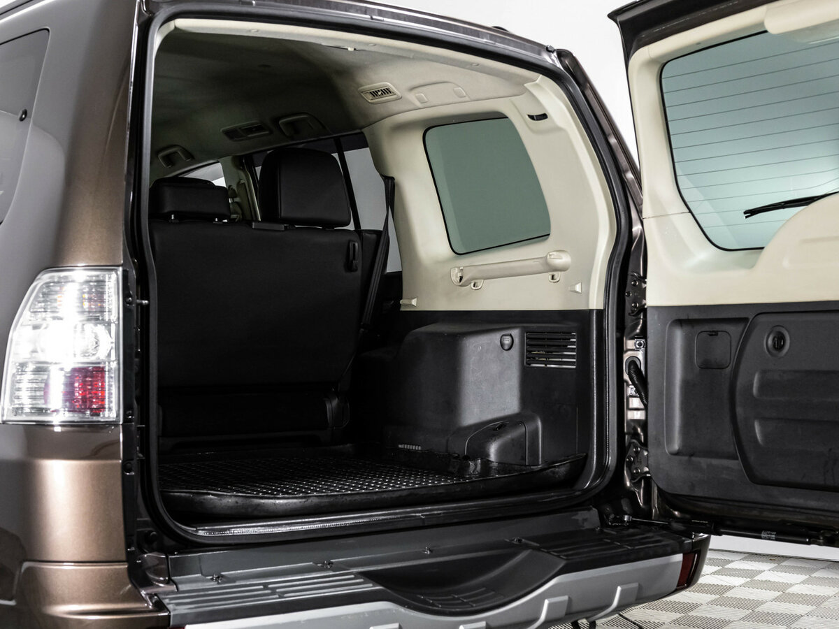 Mitsubishi Pajero IV Рестайлинг 2, 2017 Фото №32