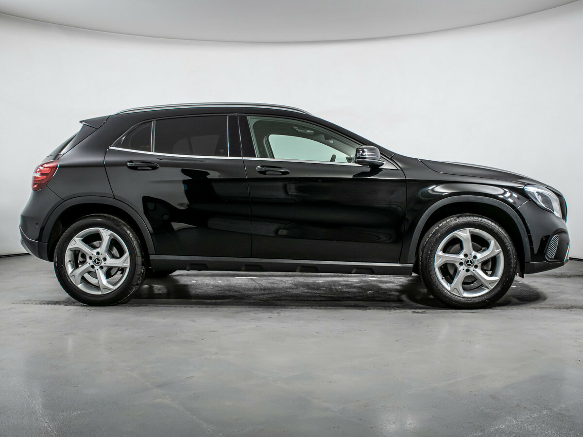 Mercedes-Benz GLA 200 I (X156) Рестайлинг, 2018 - 48 258 км. | Фото №4