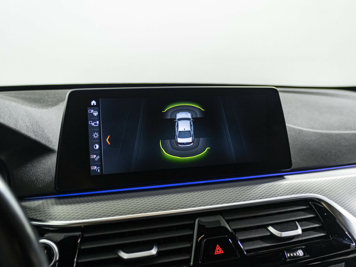 BMW 5 серии 520d xDrive VII (G30/G31/G38), 2018 Фото №18