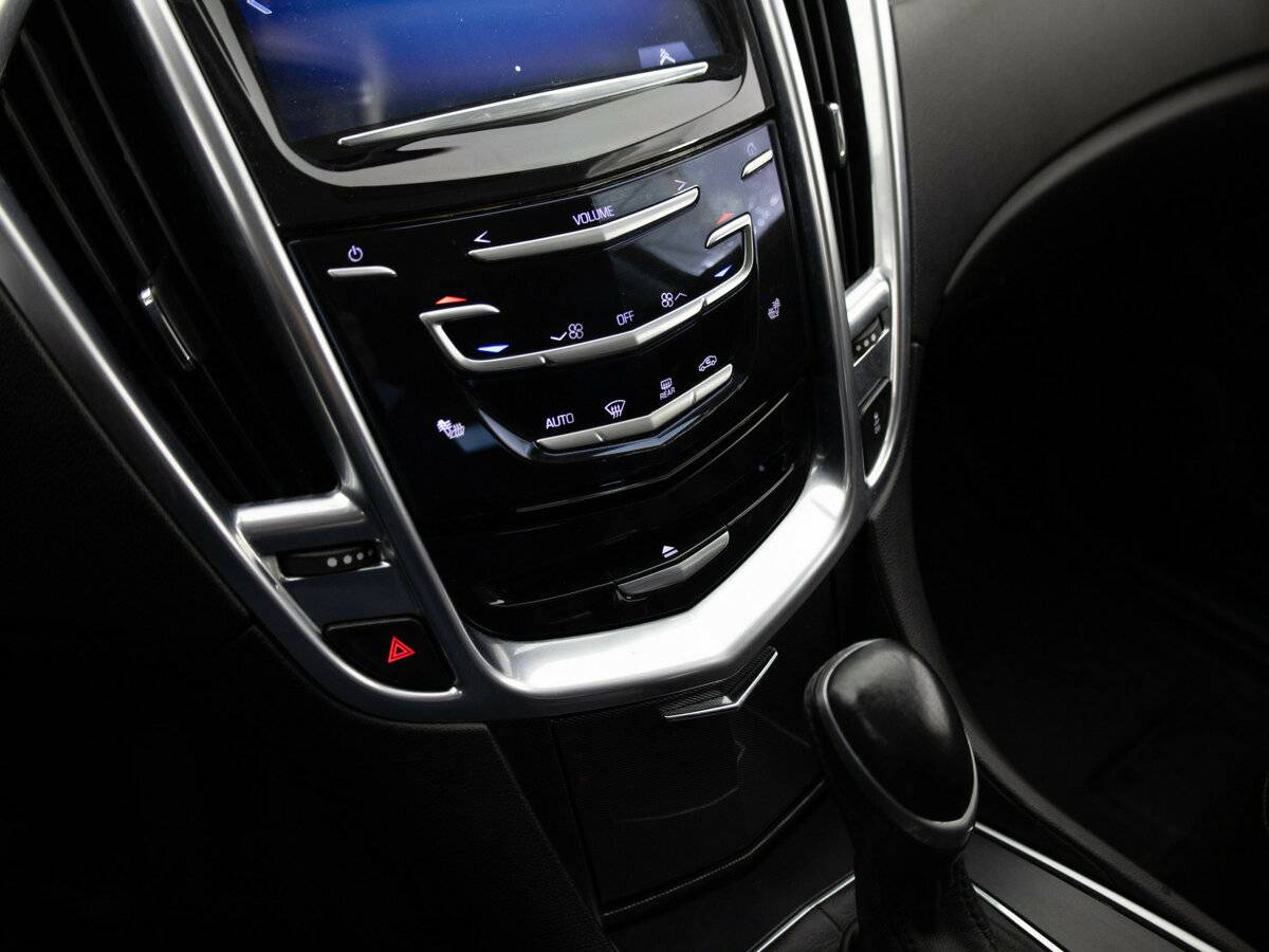 Cadillac SRX II Рестайлинг, 2013 Фото №9