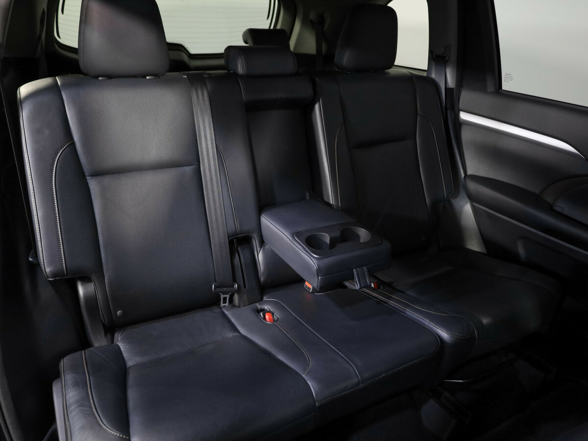 Toyota Highlander III (U50), 2015 Фото №26