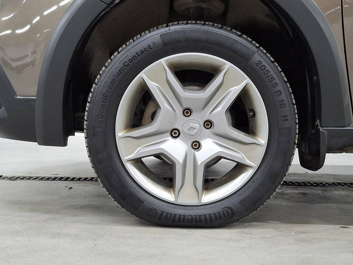 Renault Logan Stepway II Рестайлинг, 2020 Фото №18