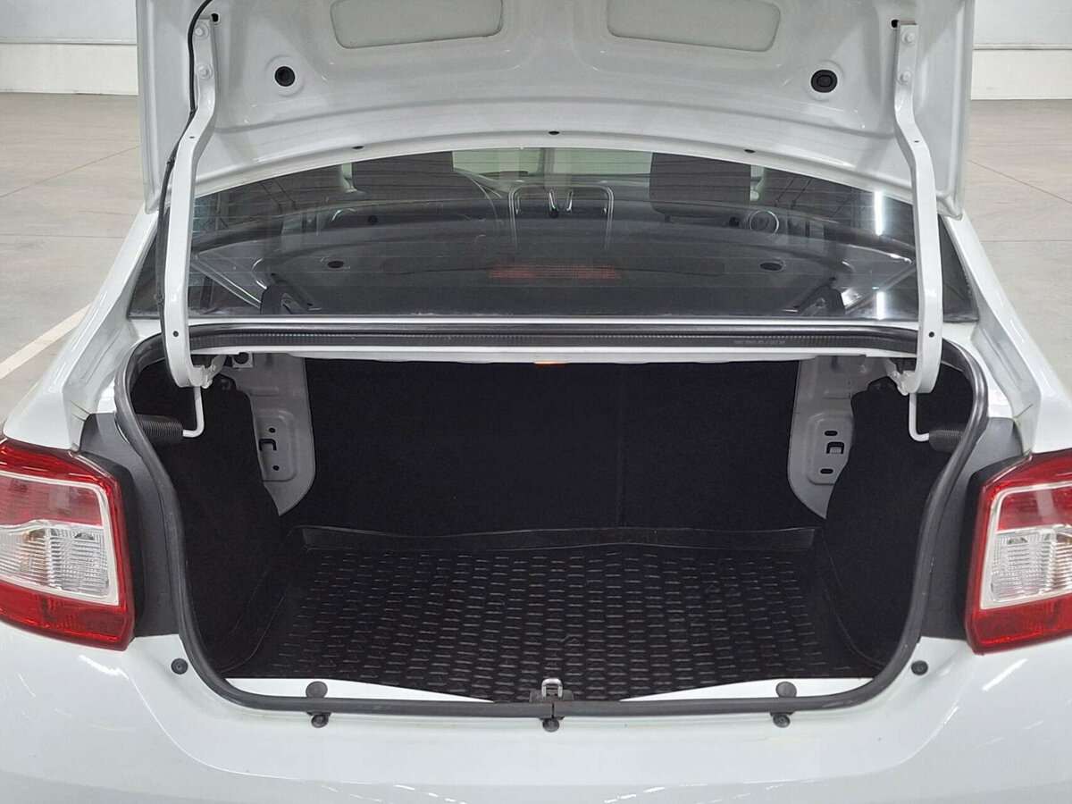 Renault Logan II, 2017 Фото №10