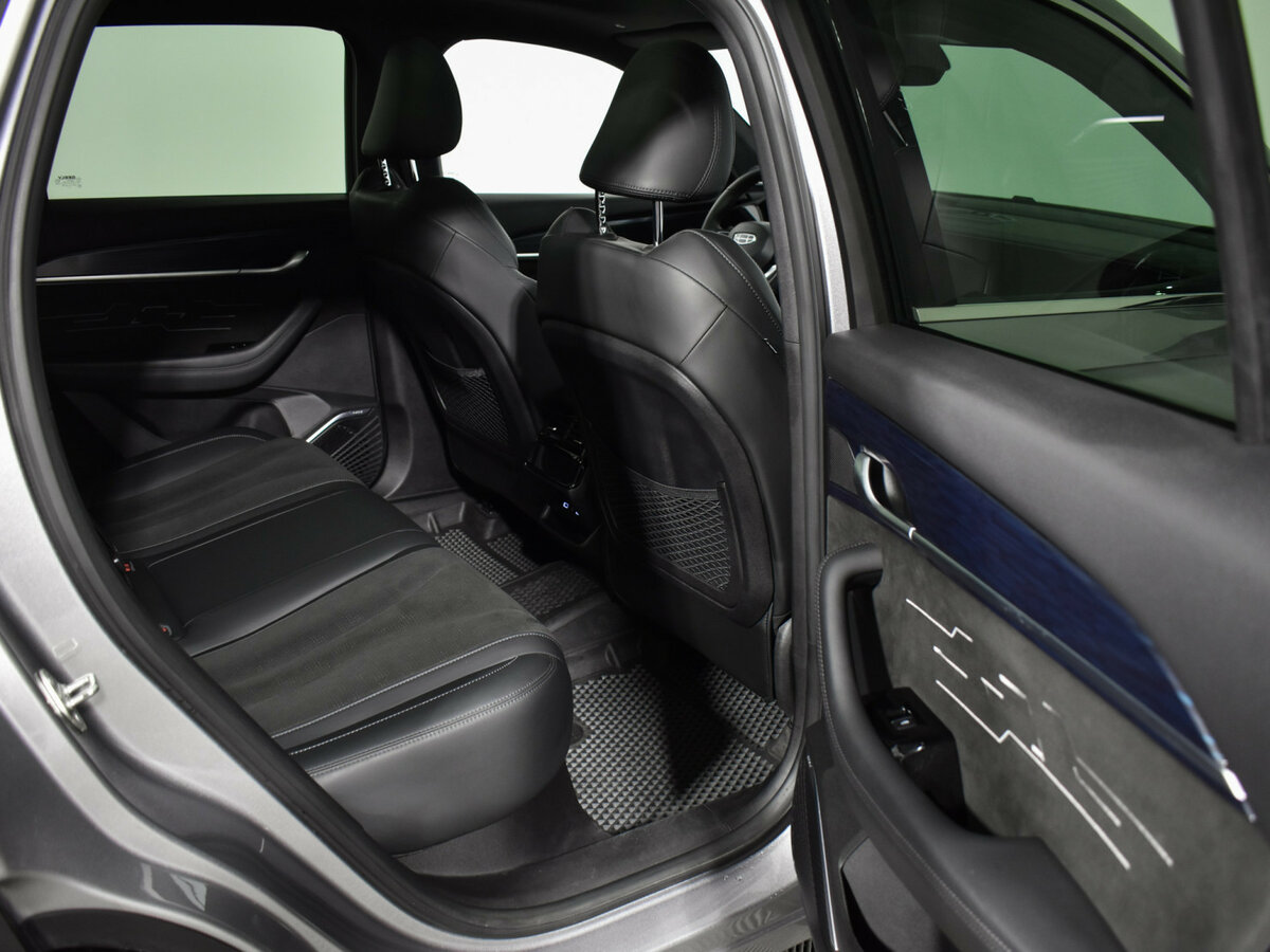 Geely Monjaro I, 2024 Фото №10