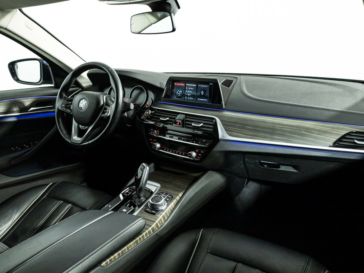 BMW 5 серии 520d xDrive VII (G30/G31/G38), 2018 Фото №9