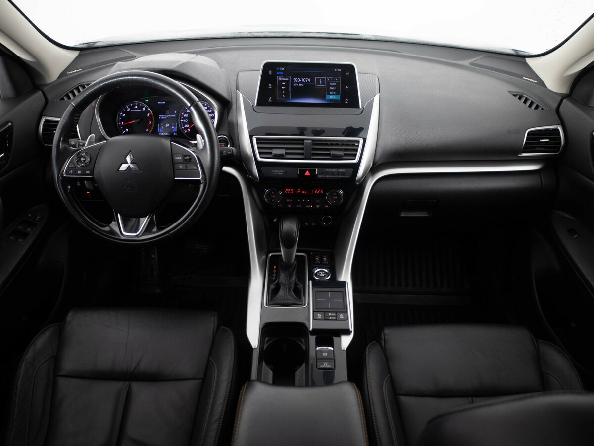Mitsubishi Eclipse Cross I, 2019 - 151 765 км. | Фото №7
