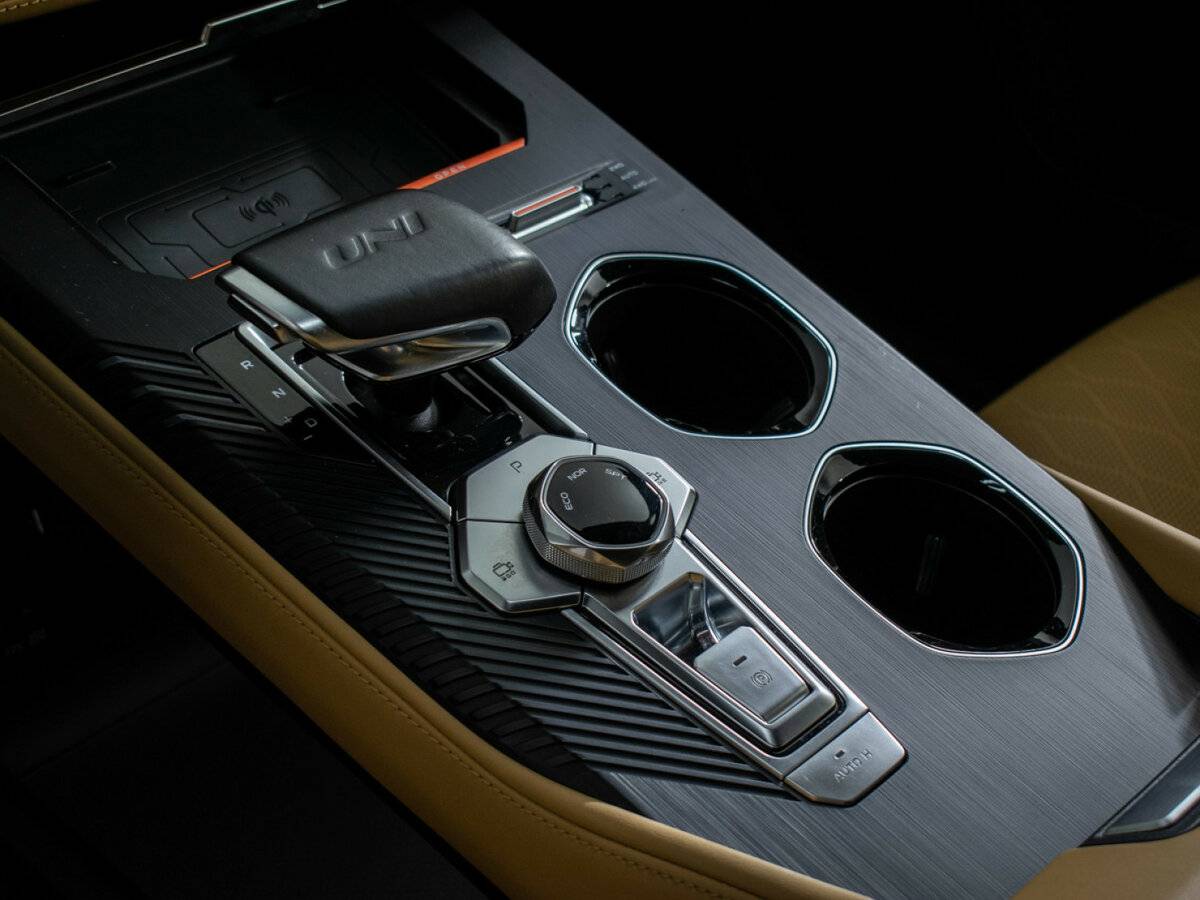 Changan UNI-K, 2024 Фото №14