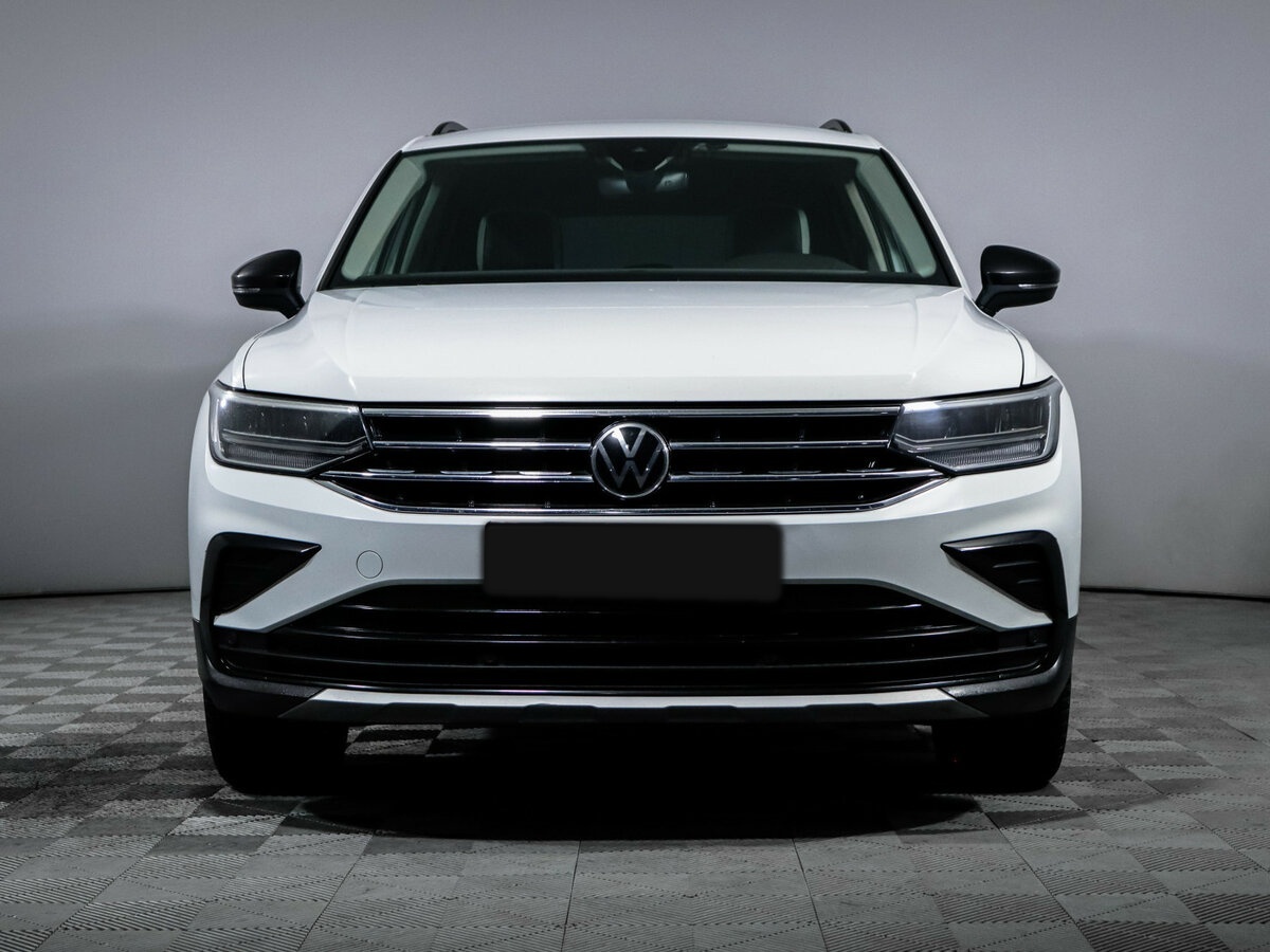Volkswagen Tiguan II Рестайлинг, 2021 - 105 176 км. | Фото №2