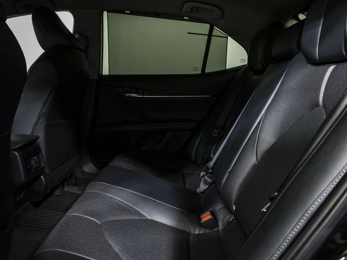 Toyota Camry VIII (XV70) Рестайлинг, 2021 Фото №8