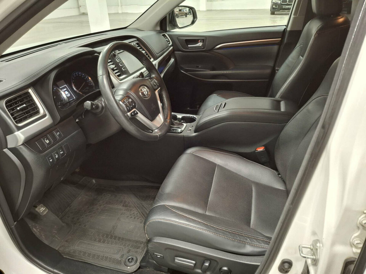 Toyota Highlander III (U50), 2014 Фото №16