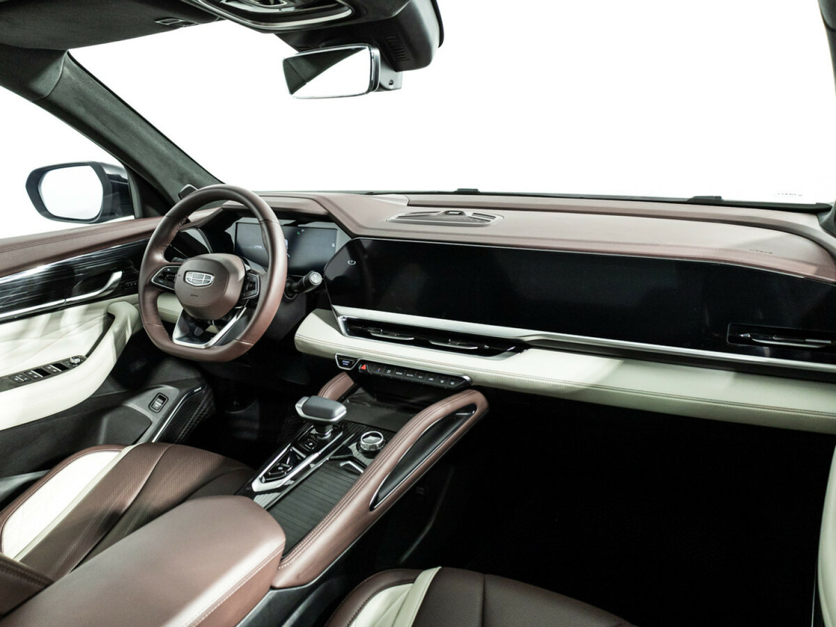 Geely Monjaro I, 2023 Фото №9