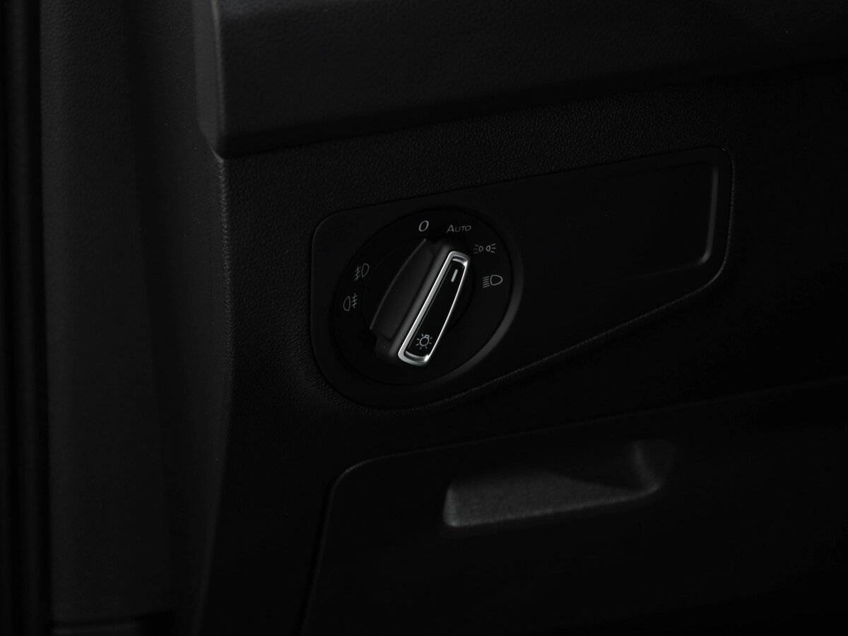 Volkswagen Tiguan II, 2019 Фото №22