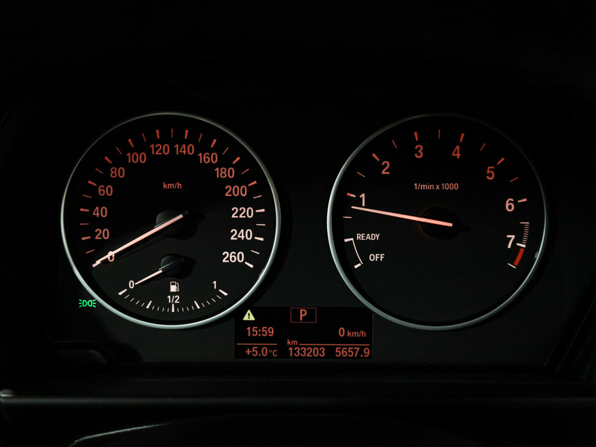 BMW 1 серии 116i II (F20/F21), 2013 Фото №12