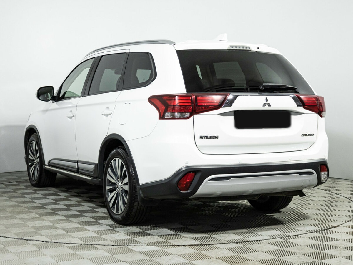 Mitsubishi Outlander III Рестайлинг 3, 2019 - 136 812 км. | Фото №6