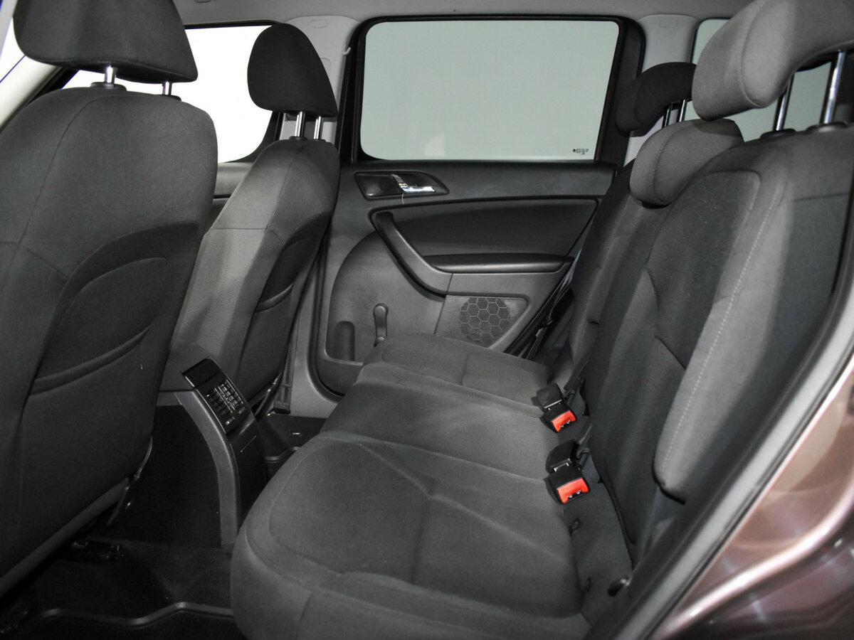 Skoda Yeti I Рестайлинг, 2014 Фото №11