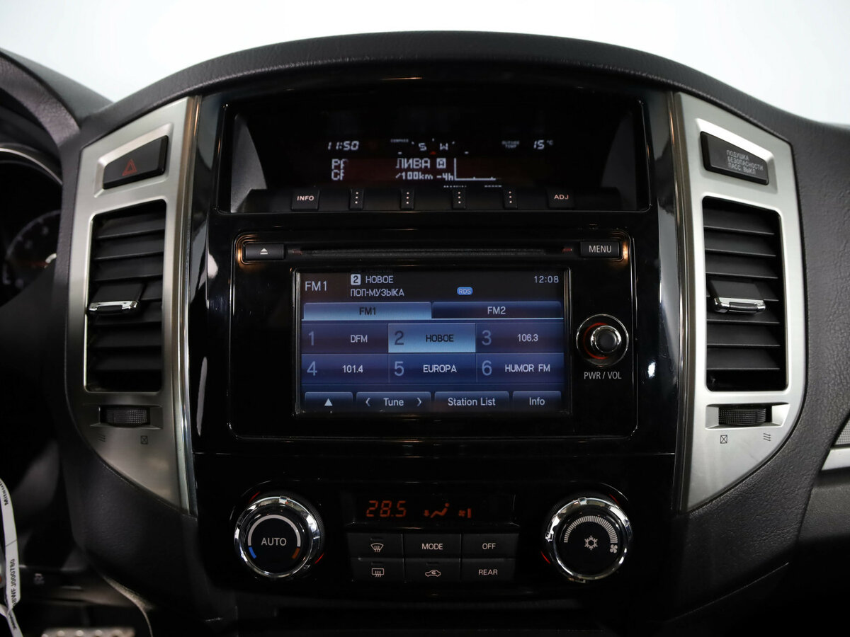 Mitsubishi Pajero IV Рестайлинг 2, 2015 Фото №14