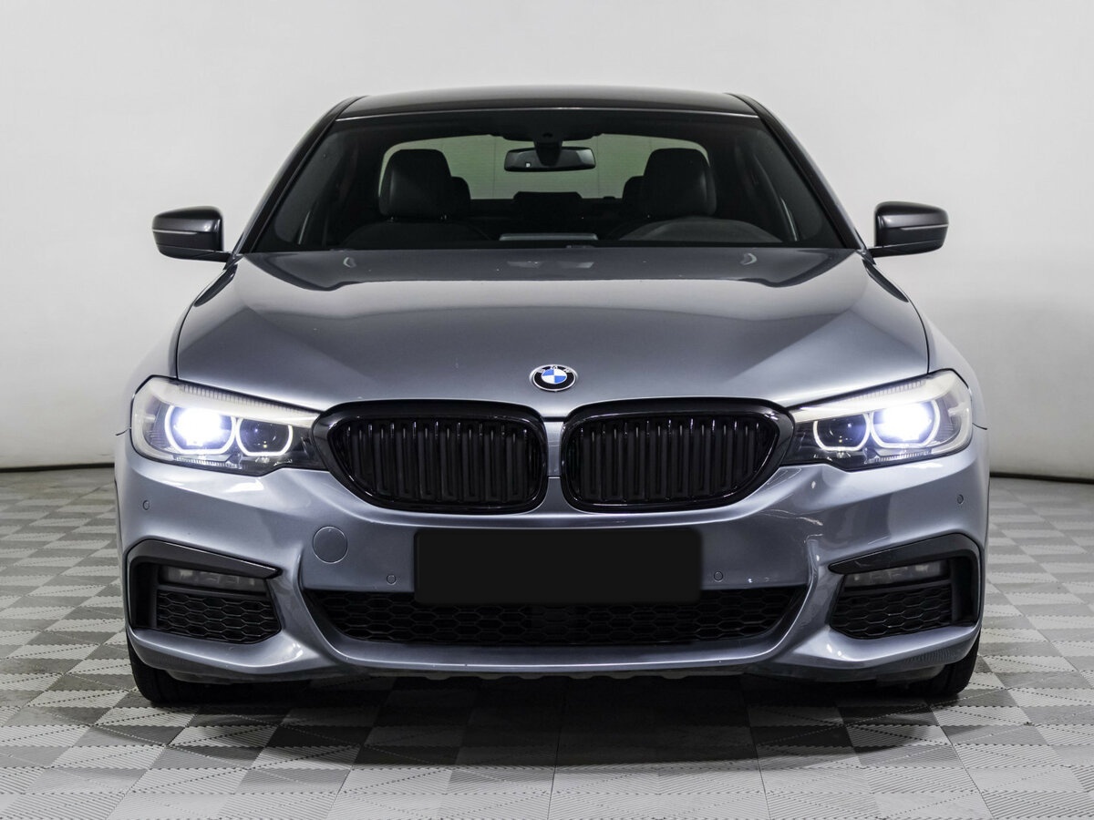 BMW 5 серии 520d xDrive VII (G30/G31/G38), 2019 - 109 001 км. | Фото №2