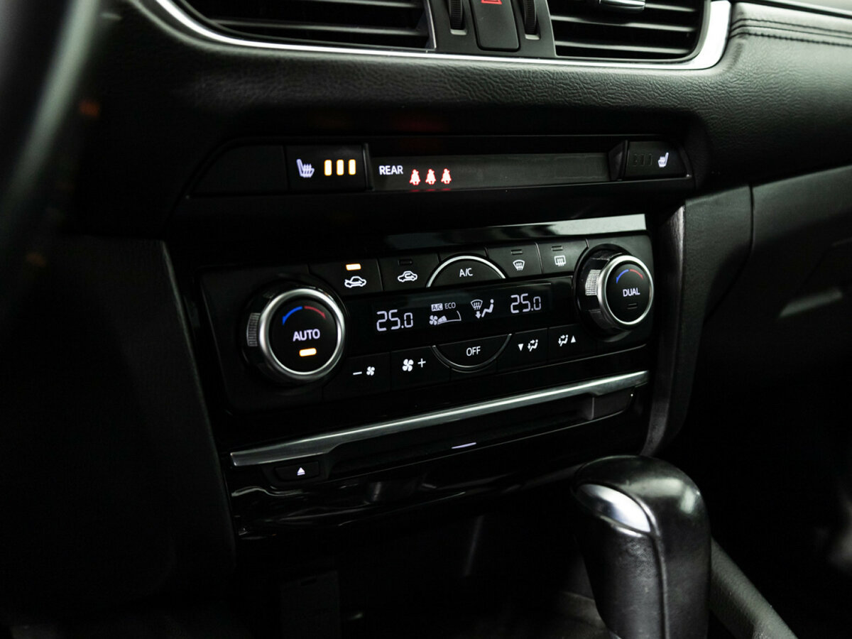 Mazda 6 III (GJ) Рестайлинг, 2017 Фото №16