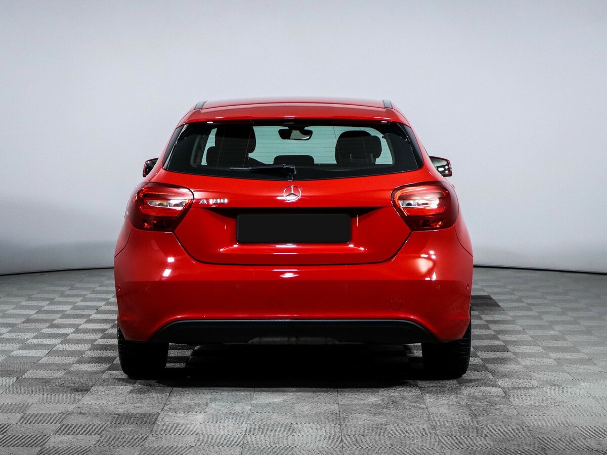 Mercedes-Benz A-Класс 180 III (W176) Рестайлинг, 2015 - 100 020 км. | Фото №5