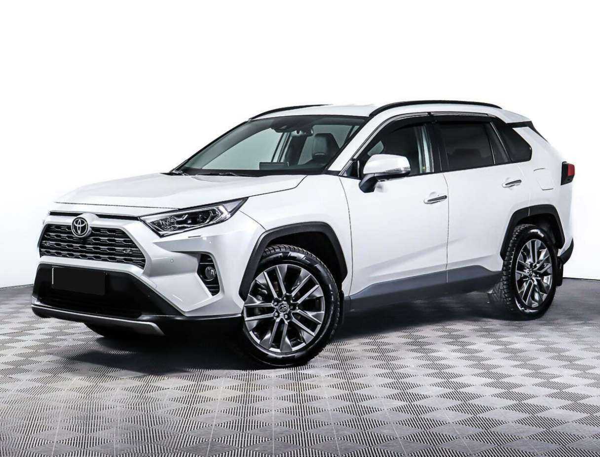 Toyota RAV4, 2021 - 18 082 км. | Фото №1