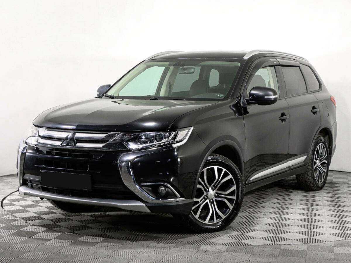 Mitsubishi Outlander, 2018 - 135 735 км. | Фото №1