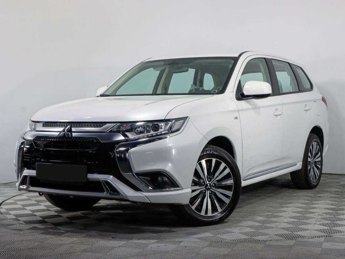 Mitsubishi Outlander, 2022 - 3 681 км. | Фото №1