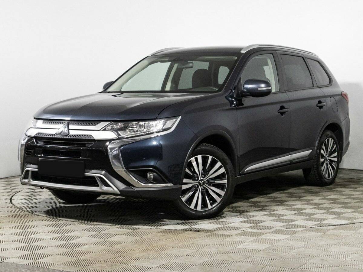 Mitsubishi Outlander, 2018 - 121 456 км. | Фото №1