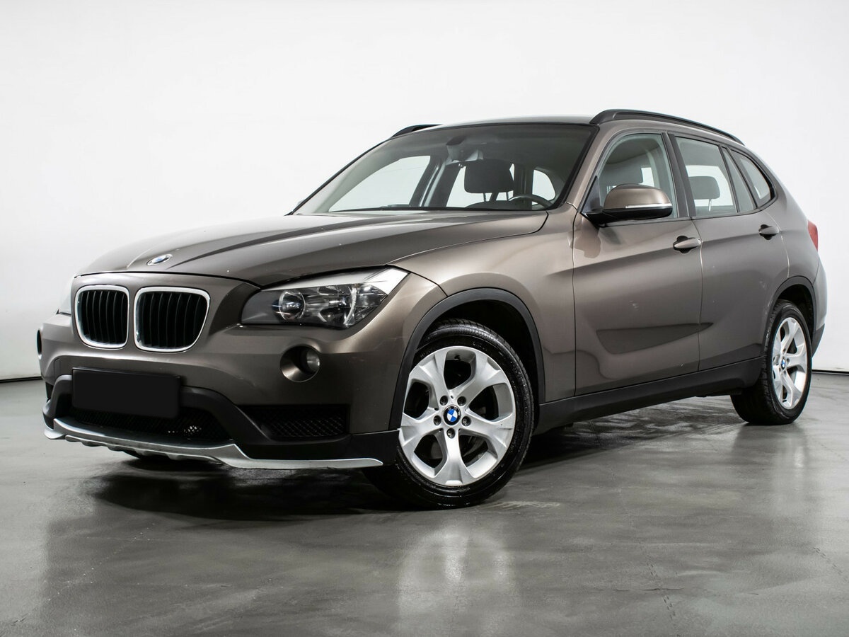BMW X1 18i I (E84), 2012 - 280 000 км. | Фото №1